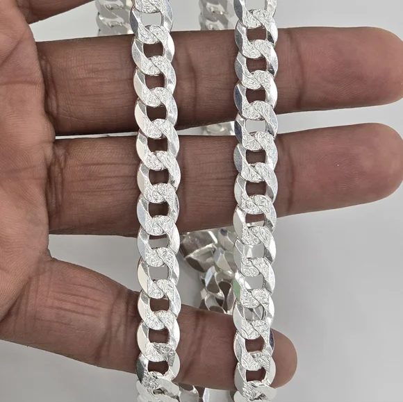925 Sterling Silver Cuban Diamond Cut Chain 9.2 mm 28 Inches